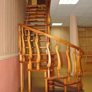 Изготовление деревянных лестниц на заказ от производителя качественно