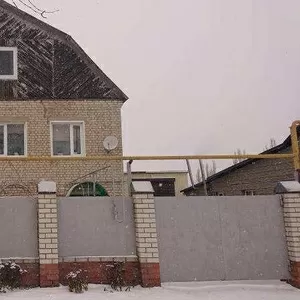 Половина двухэтажного дома в живописном районе г. Борисоглебска