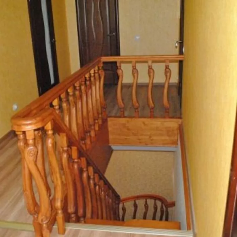 Изготовление деревянных лестниц на заказ от производителя качественно 29