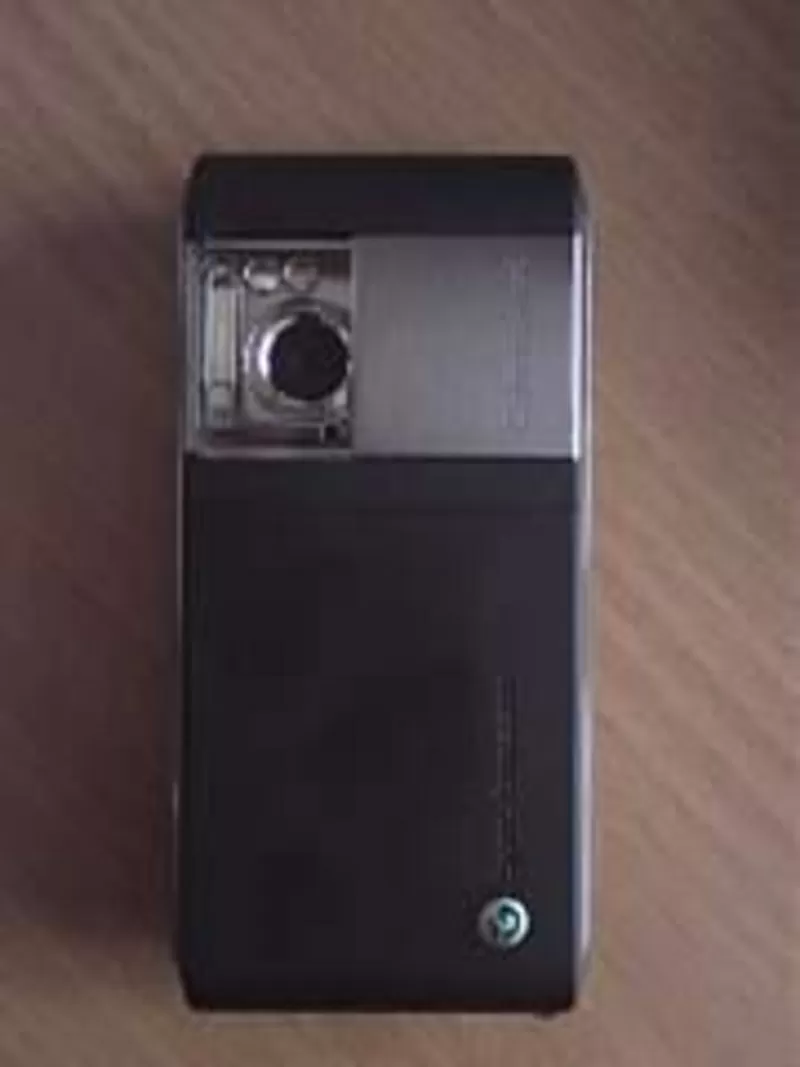 Продам телефон Новый Sony Ericsson C905